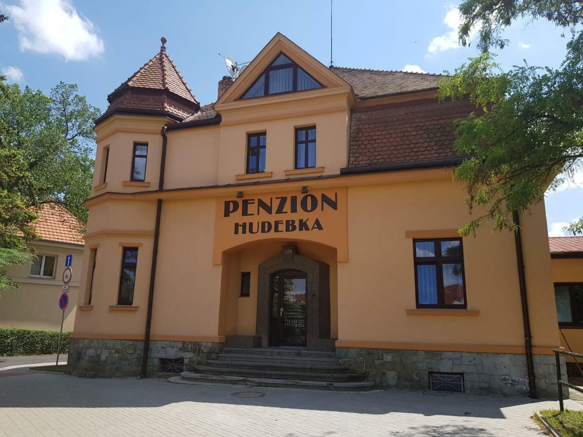 Penzion Hudebka Louny Esterno foto